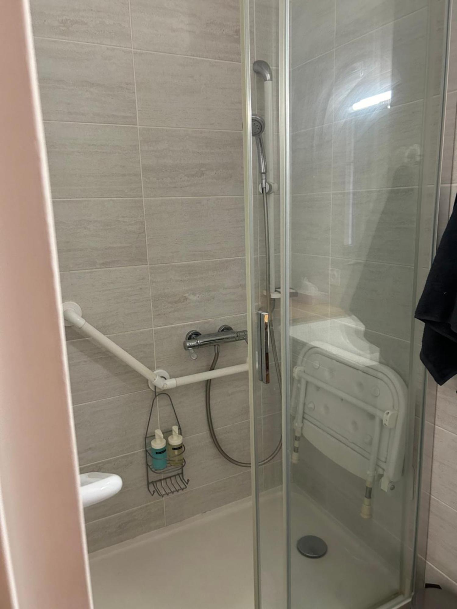 Appartement Cosy Et Agreable Коломб Экстерьер фото