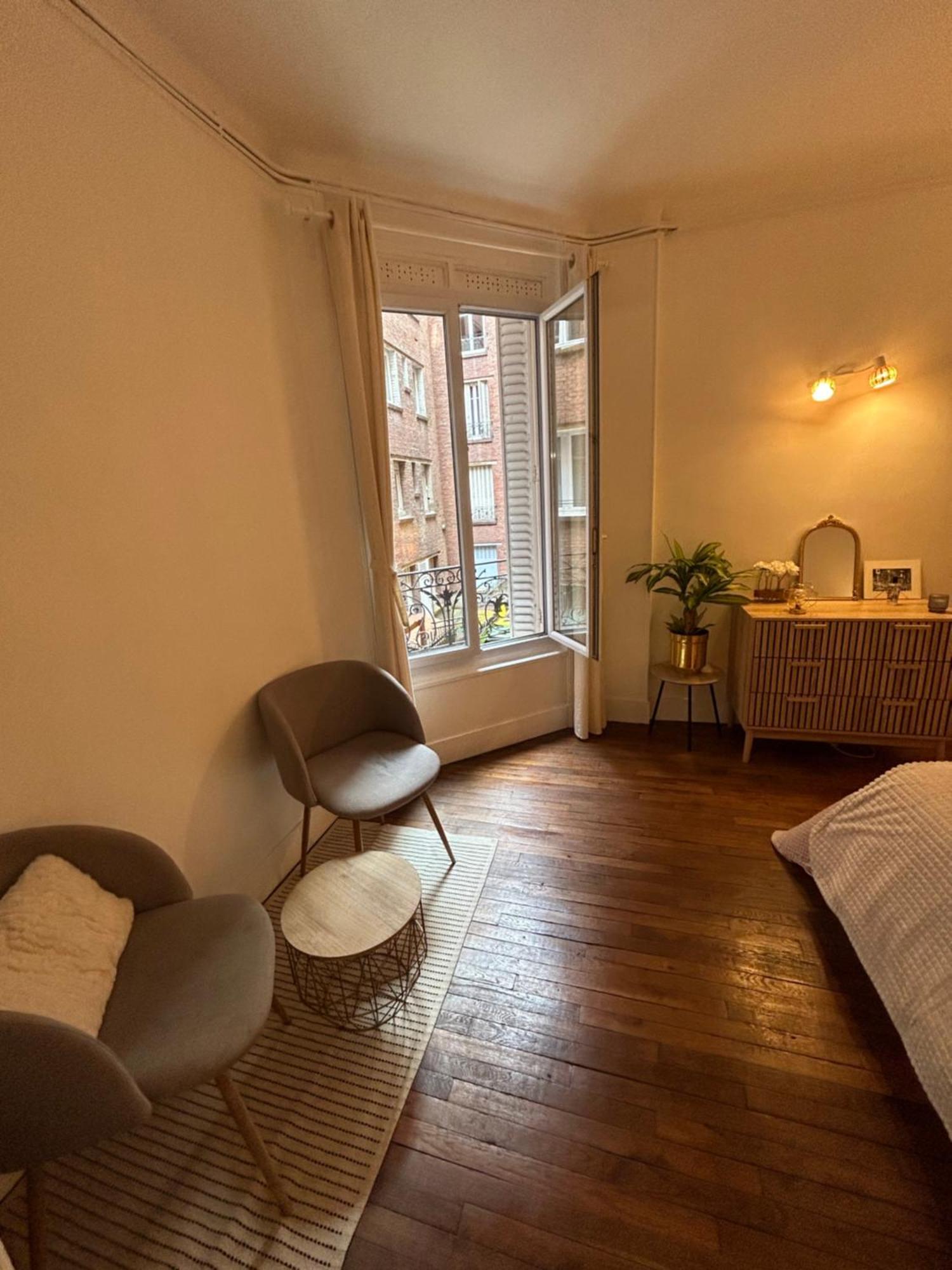 Appartement Cosy Et Agreable Коломб Экстерьер фото